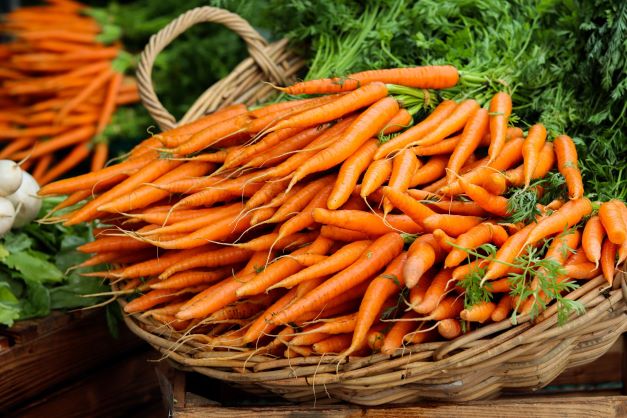 carrots are a good source of antioxidant vitamin A